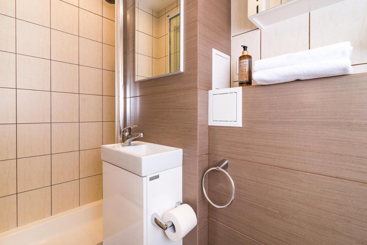 Bagno 7 - Modern Apartment By Noclegi Renters Warsaw Exterior photo