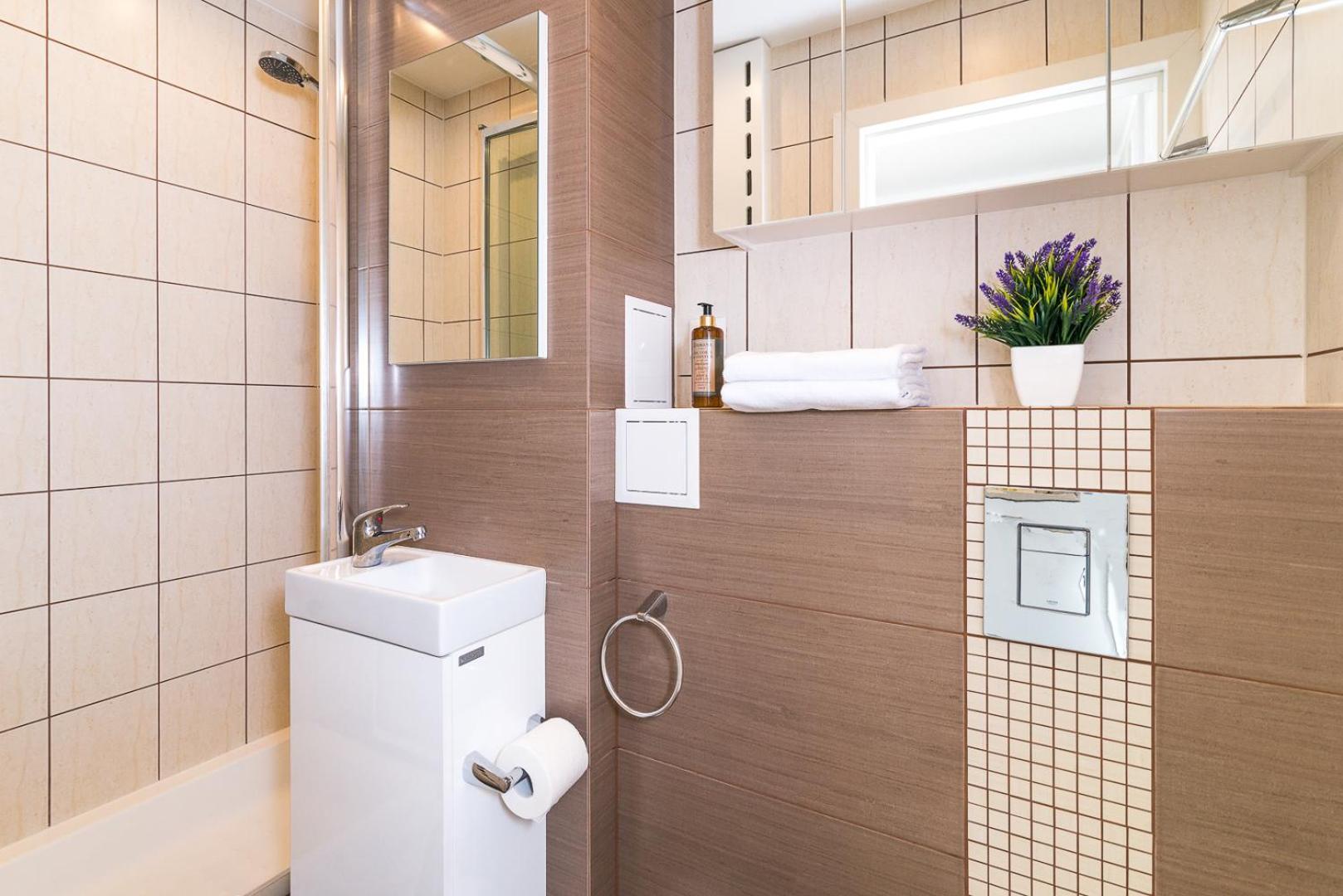 Bagno 7 - Modern Apartment By Noclegi Renters Warsaw Exterior photo